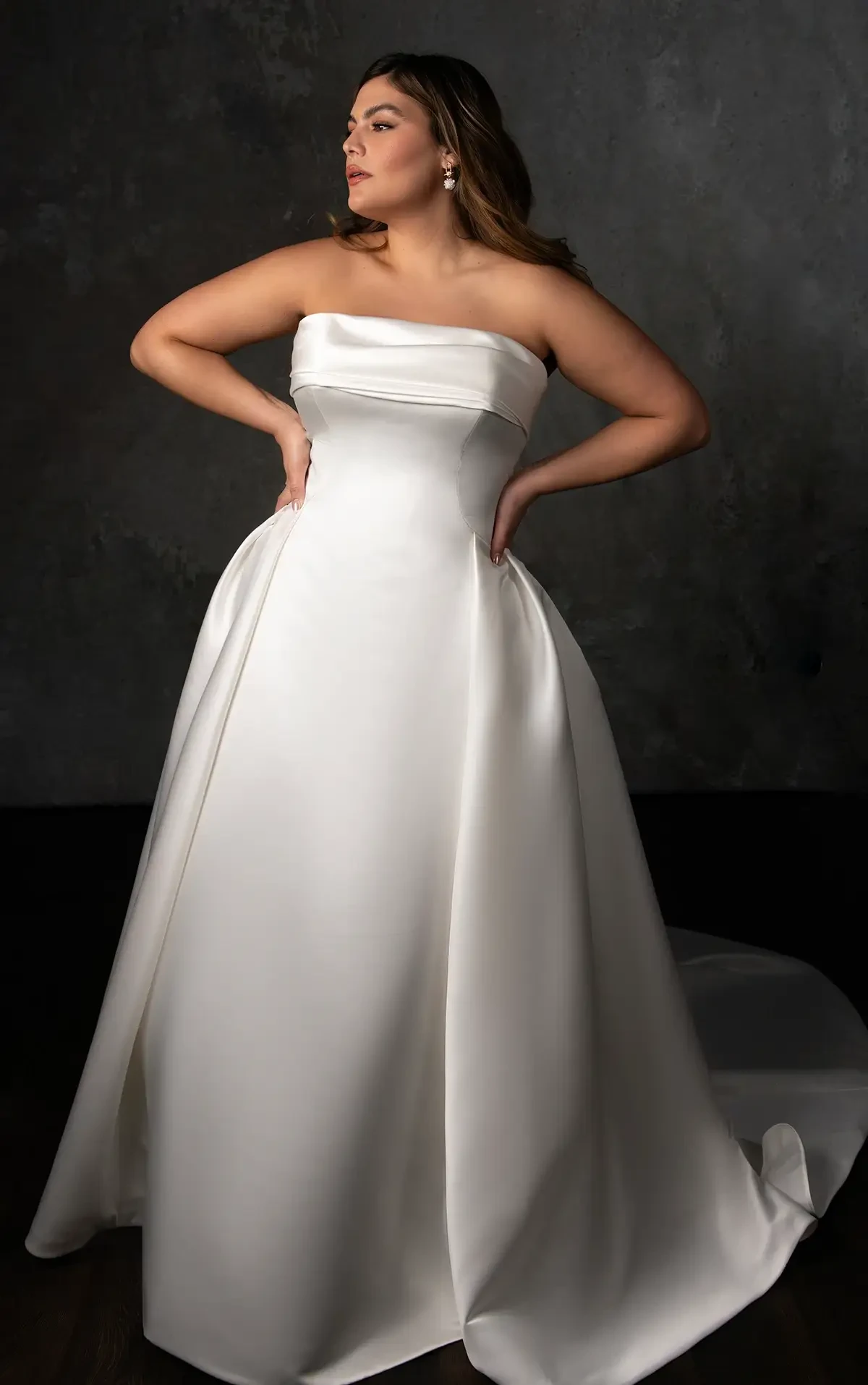 Plus Size Wedding Dresses in Spokane: Our Favorite Essense of Australia Gowns for 2026. Mobile Image