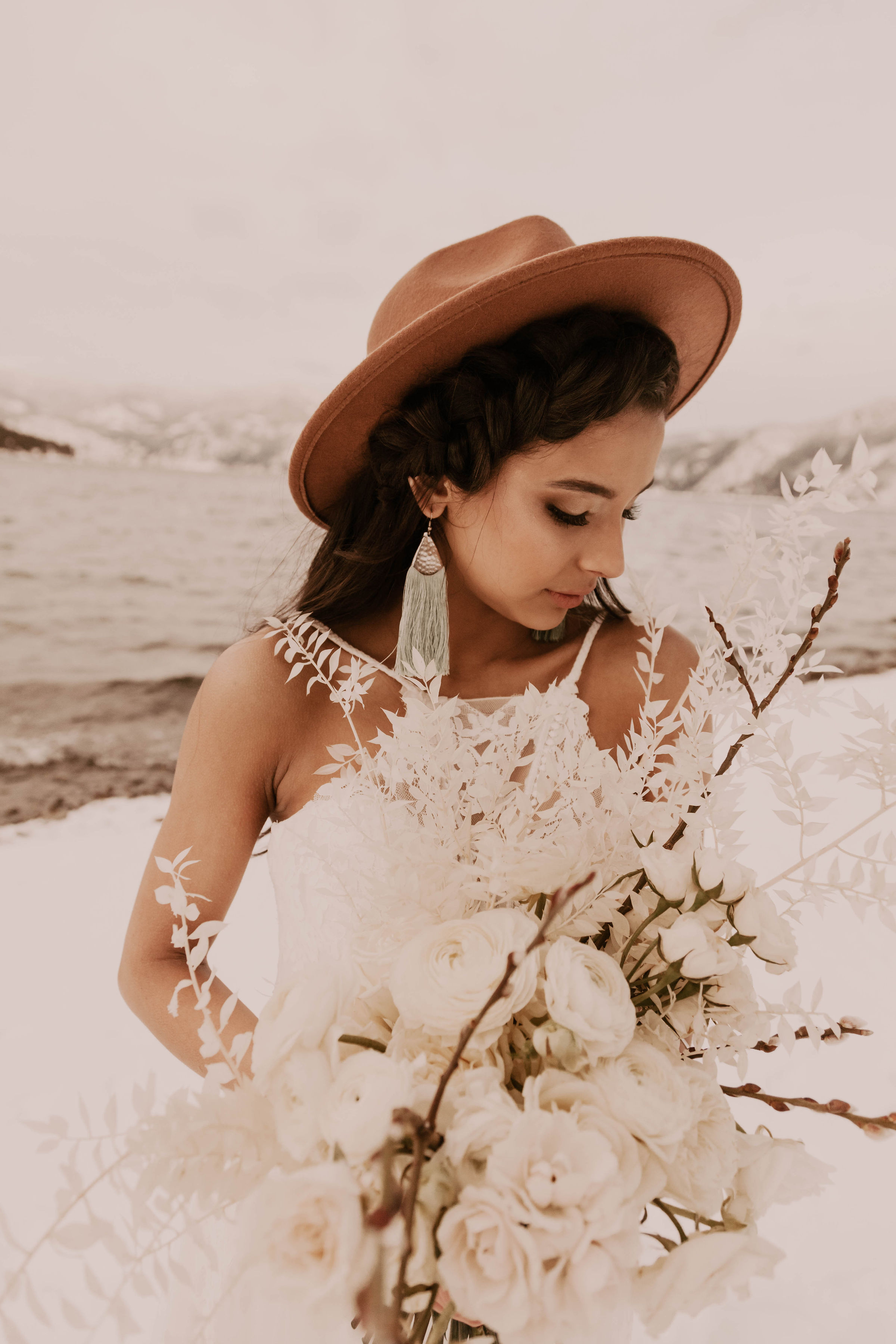 winter bride spokane in brown hat