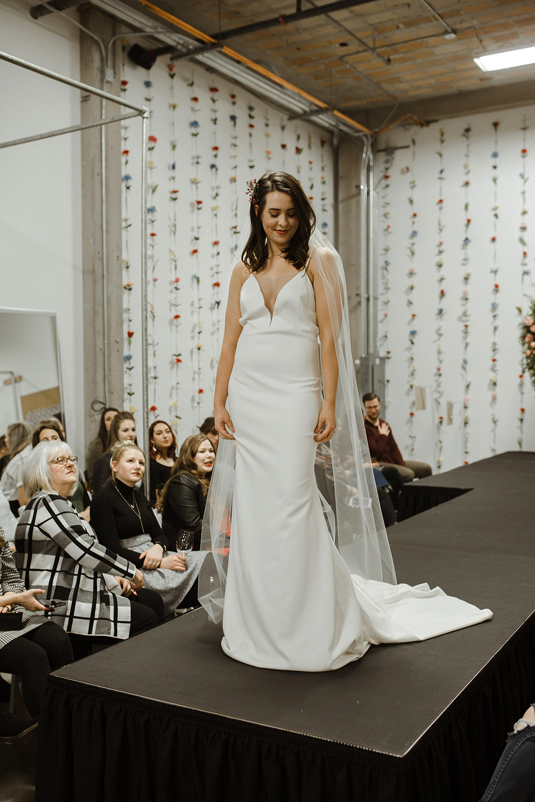 spokane wedding dress fashion show veil simple