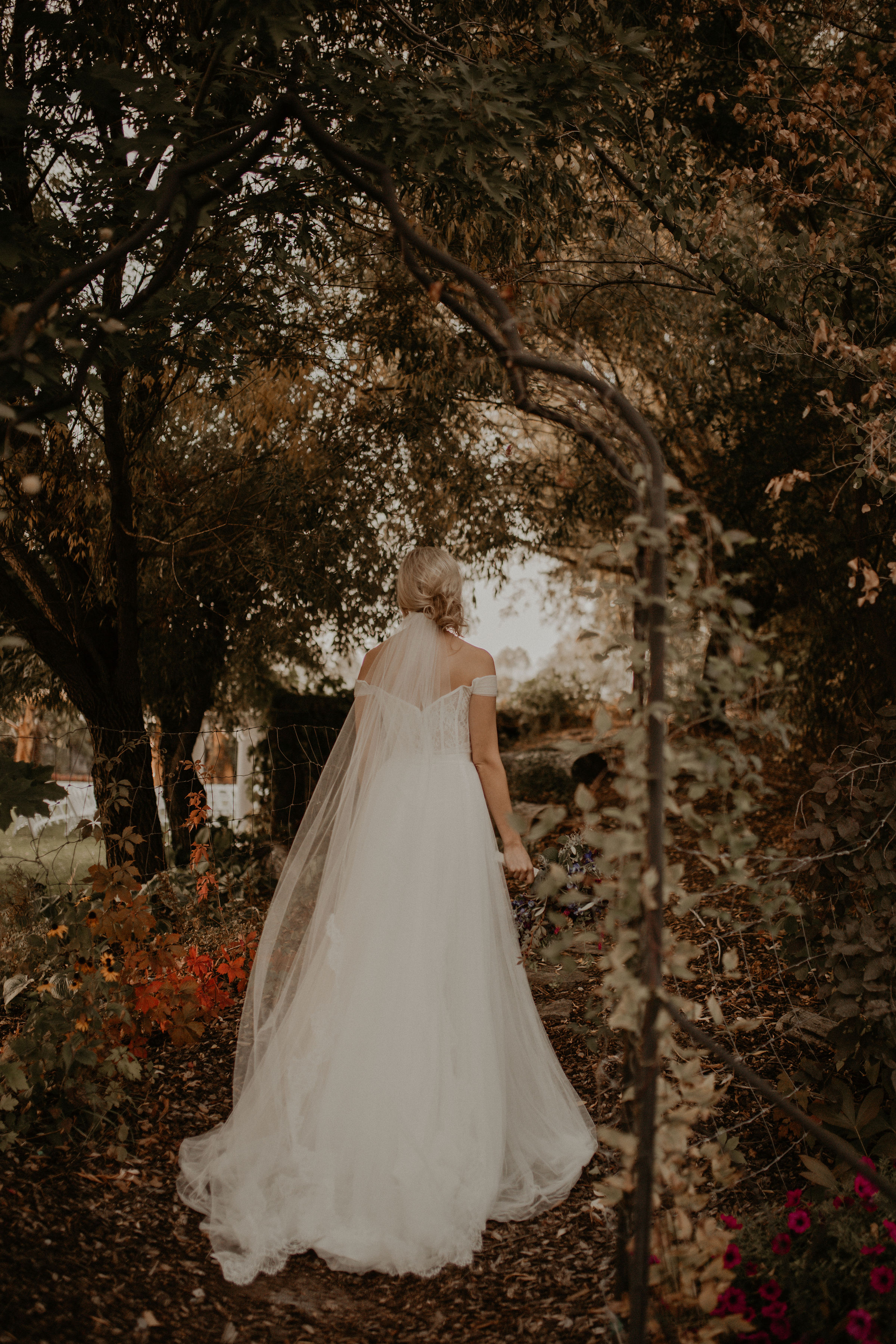 garden wedding fall veil train bride spokane