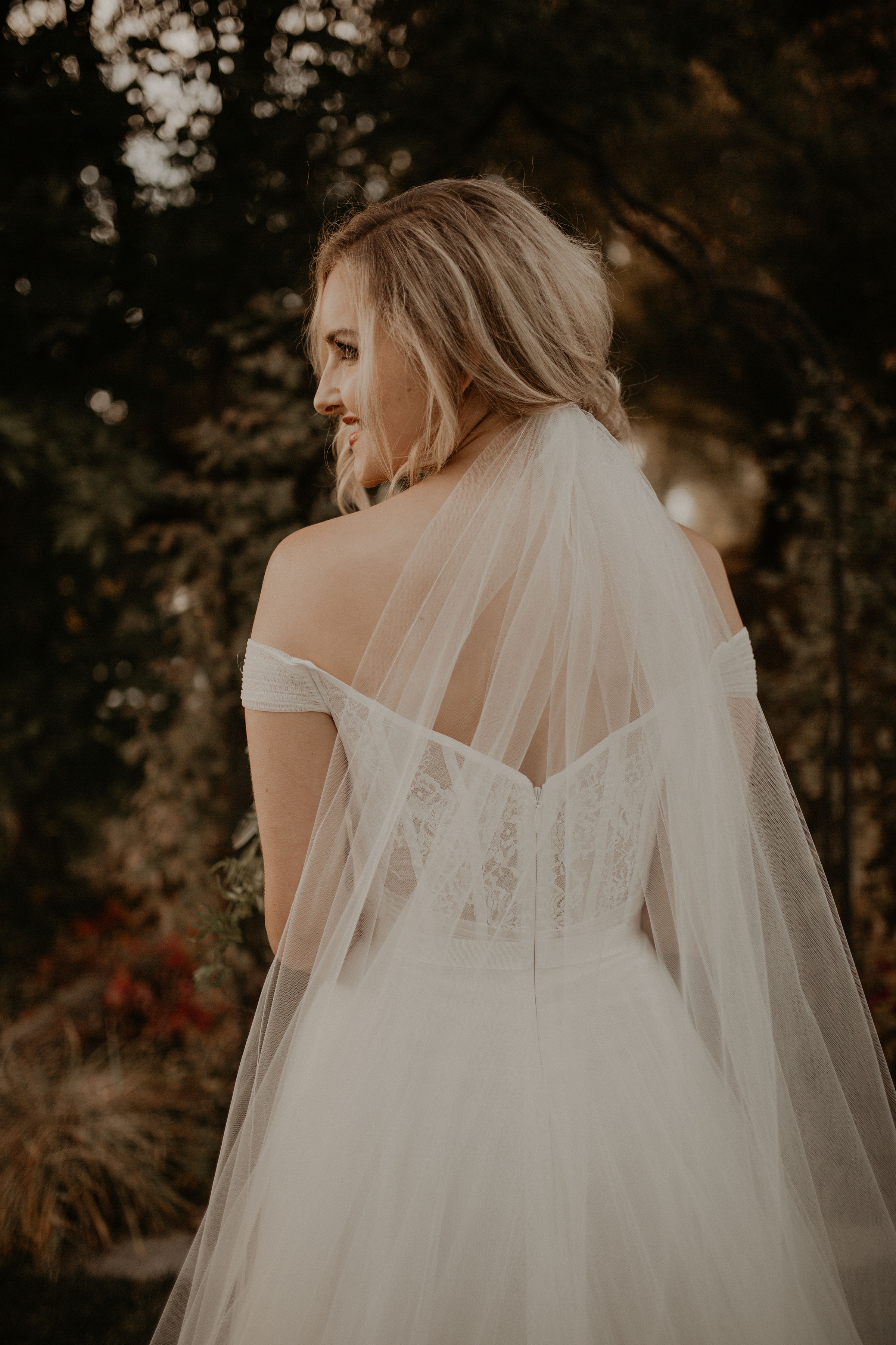 blonde bride wedding spokane veil lace