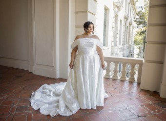 Essense of Australia "Everly" #1 Ivory thumbnail