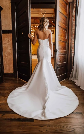 Essense of Australia "Phoenix" Essense of Australia - Dearly Sample #4 Ivory thumbnail