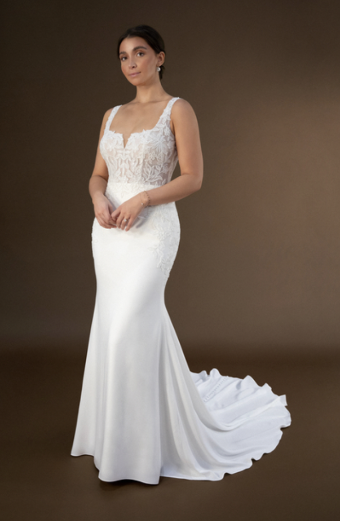 Evermore "Odessa" With Sleeves #1 default Ivory thumbnail
