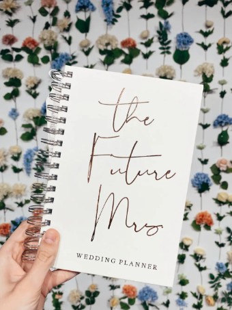 Bridal Goodies "The Future Mrs." Wedding Planner #0 thumbnail