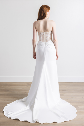 Willowby Rowan #1 Ivory thumbnail