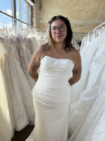 Evermore "Ashton" #1 default Ivory Crepe thumbnail