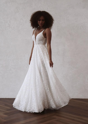 Made With Love Louie Flowy Made With Love - Dearly Sample #0 default Ivory thumbnail