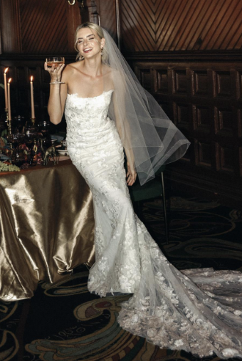 Locket Dream #1 Ivory thumbnail