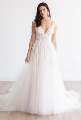 Locket Lisle 19722 Wtoo - Dearly Sample #0 Ivory/Blush thumbnail