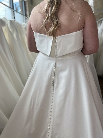 Evermore "Ainsley" #3 Ivory Soft Satin thumbnail