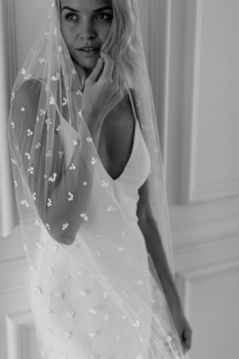 Made With Love Rosey Veil #0 default Ivory thumbnail