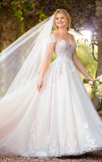 Essense of Australia "Eleanor" D2603 Essense - Dearly Sample #0 default Ivory/Silver/Moscato thumbnail