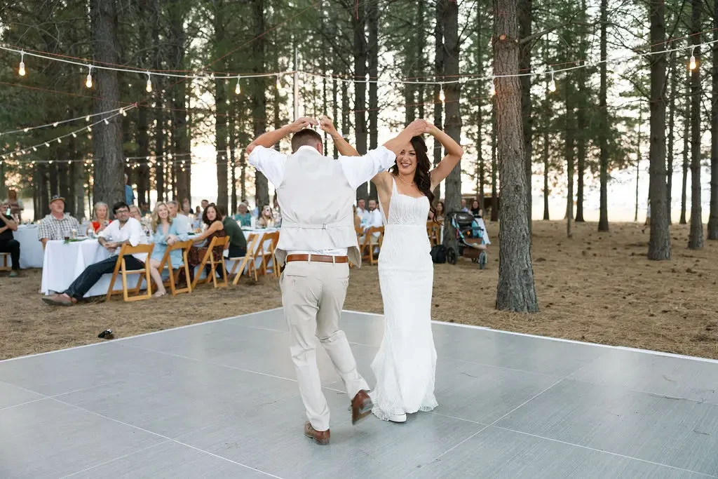 Samantha + Forrest. Mobile Image